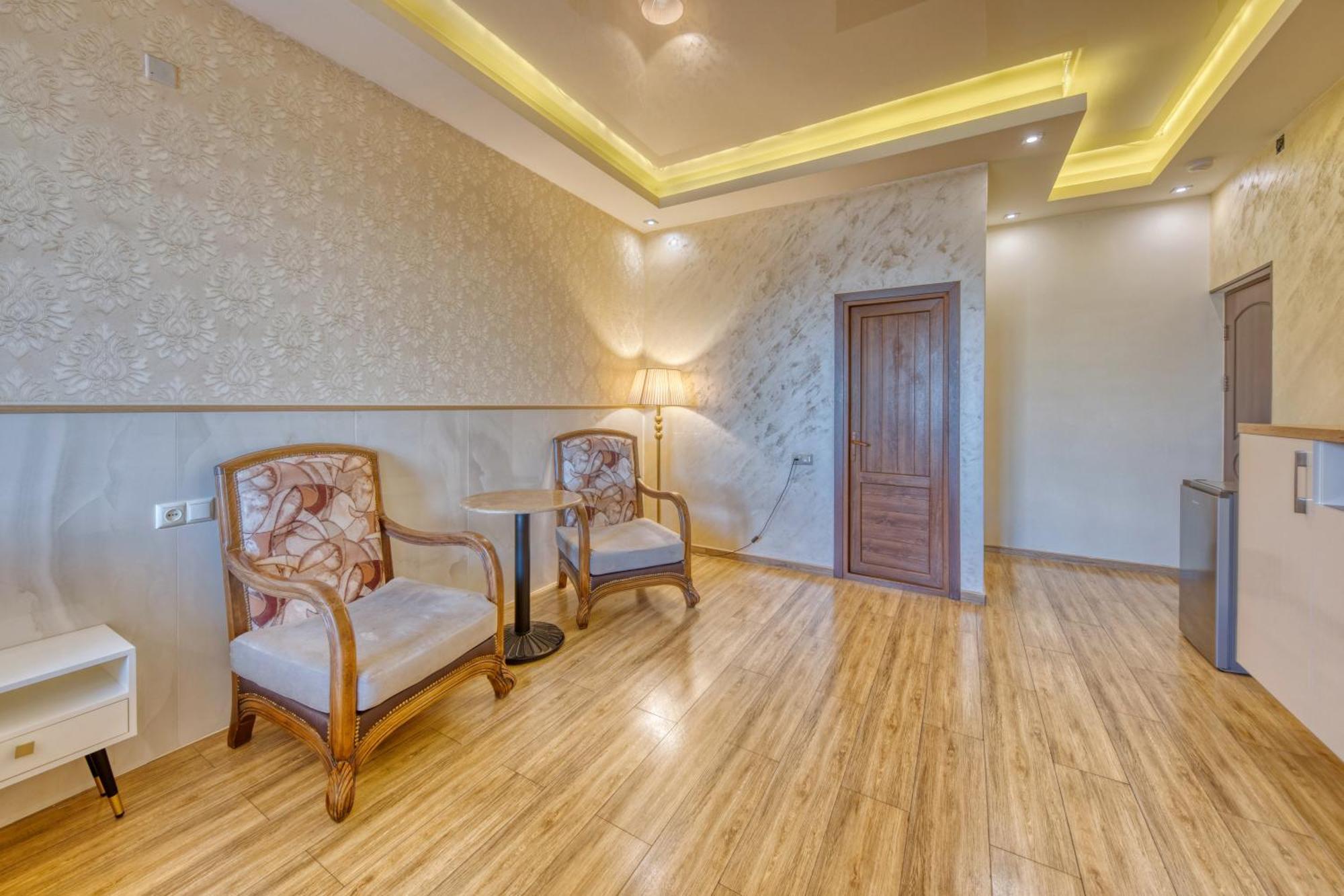 Aleppo Hotel Erévan Extérieur photo