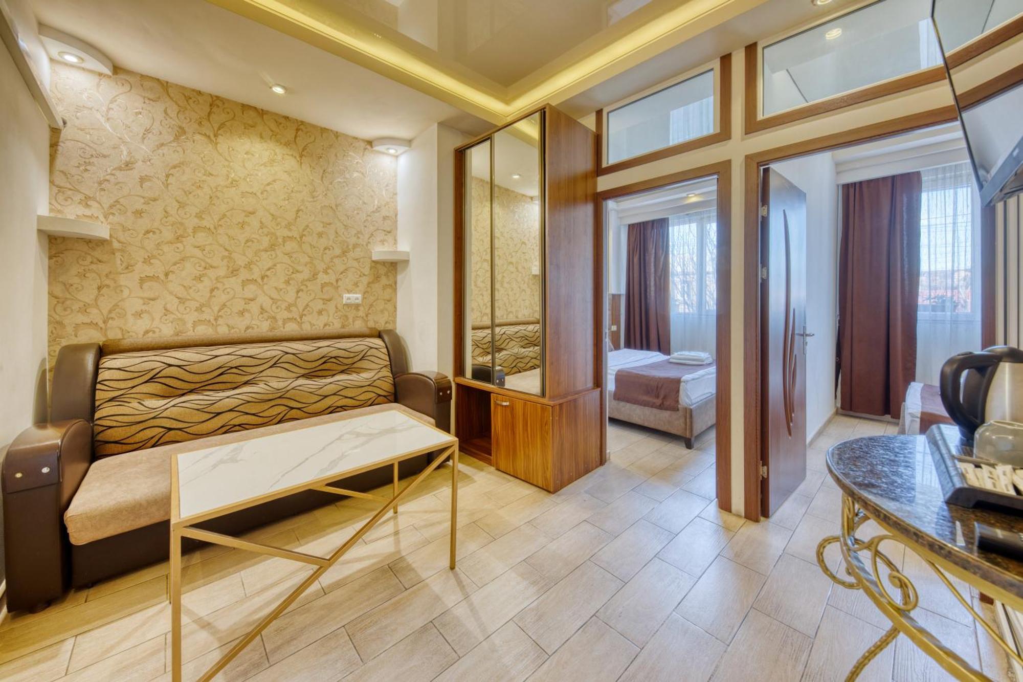 Aleppo Hotel Erévan Extérieur photo