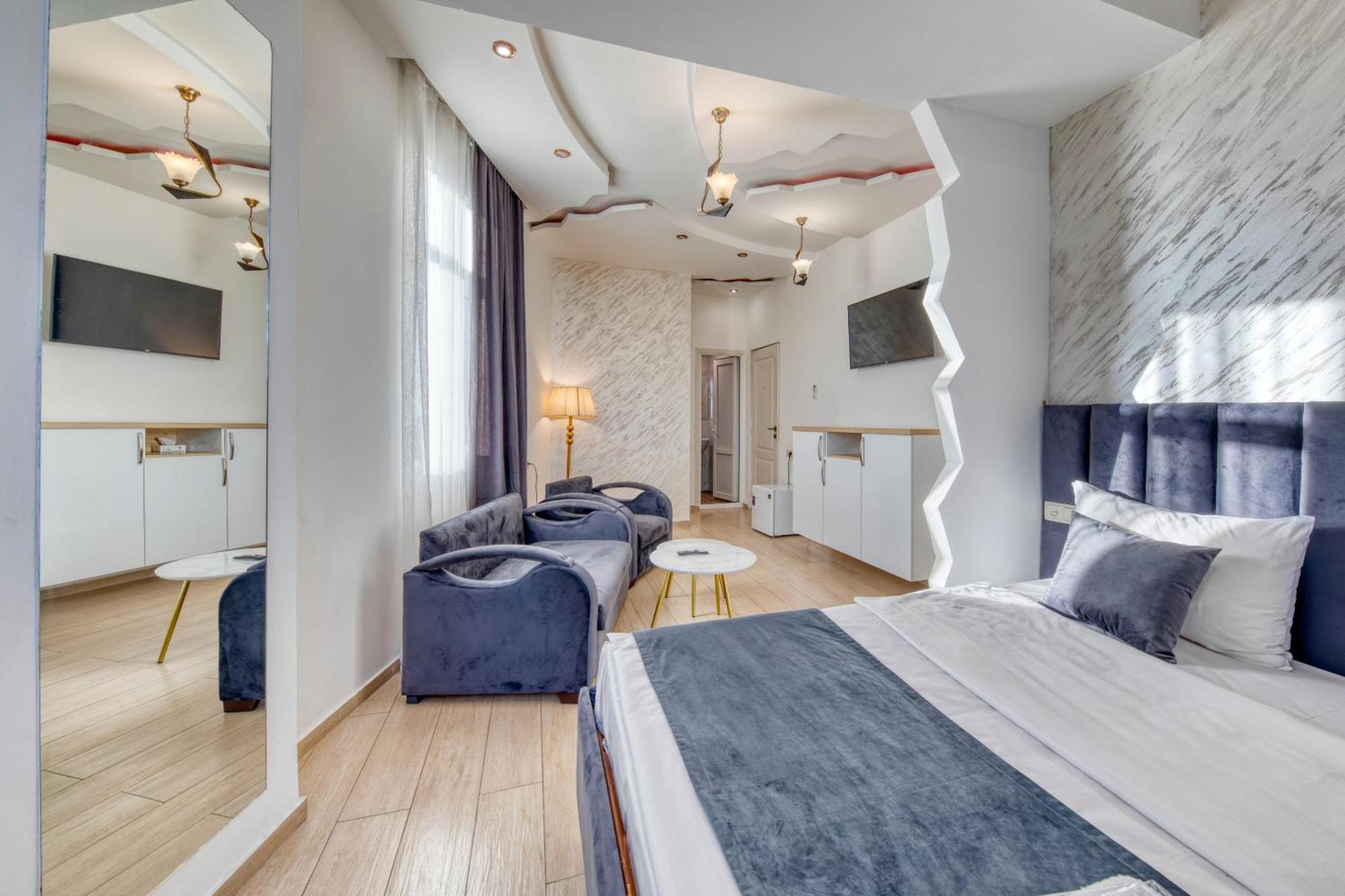 Aleppo Hotel Erévan Extérieur photo