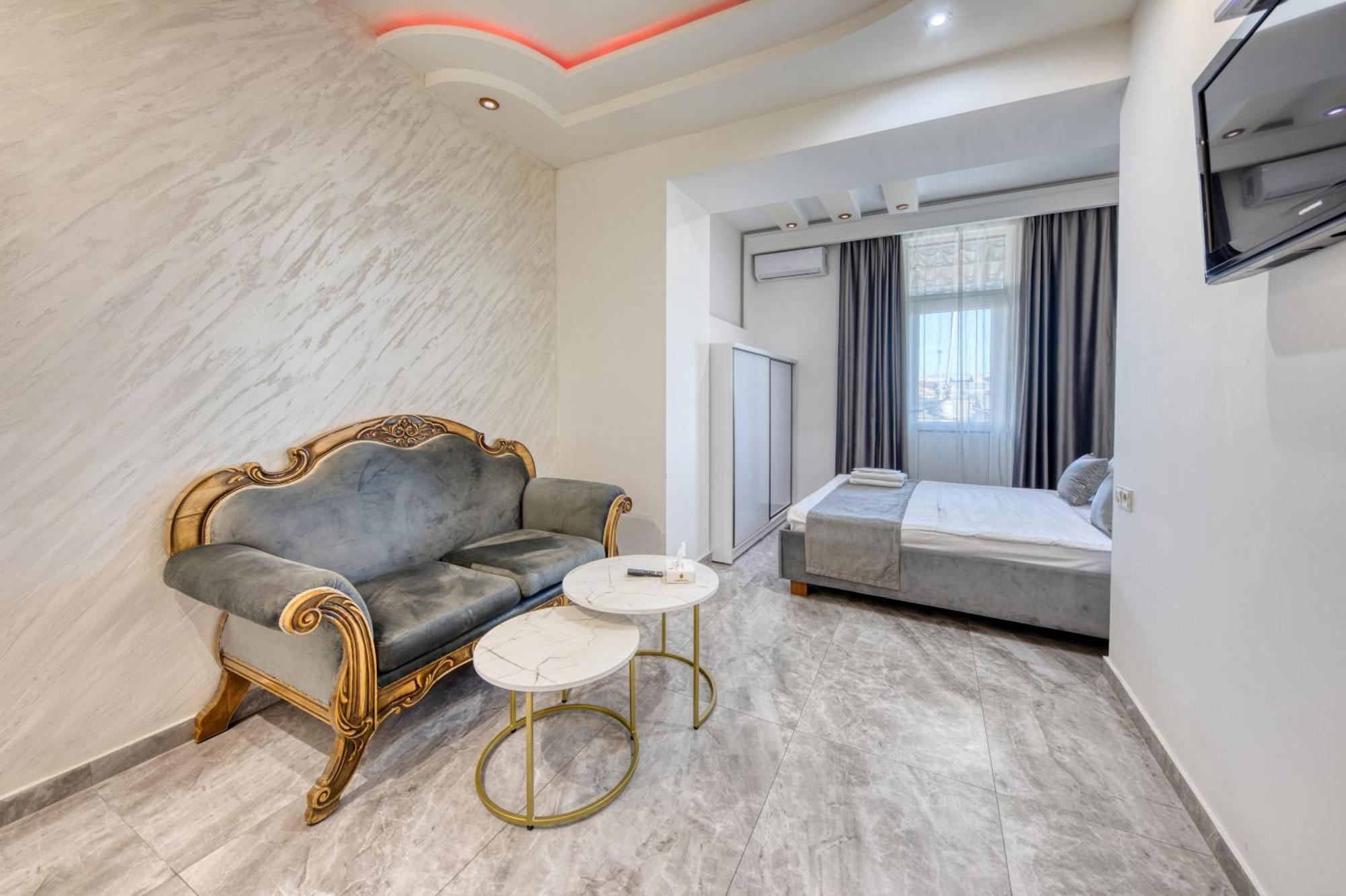 Aleppo Hotel Erévan Extérieur photo