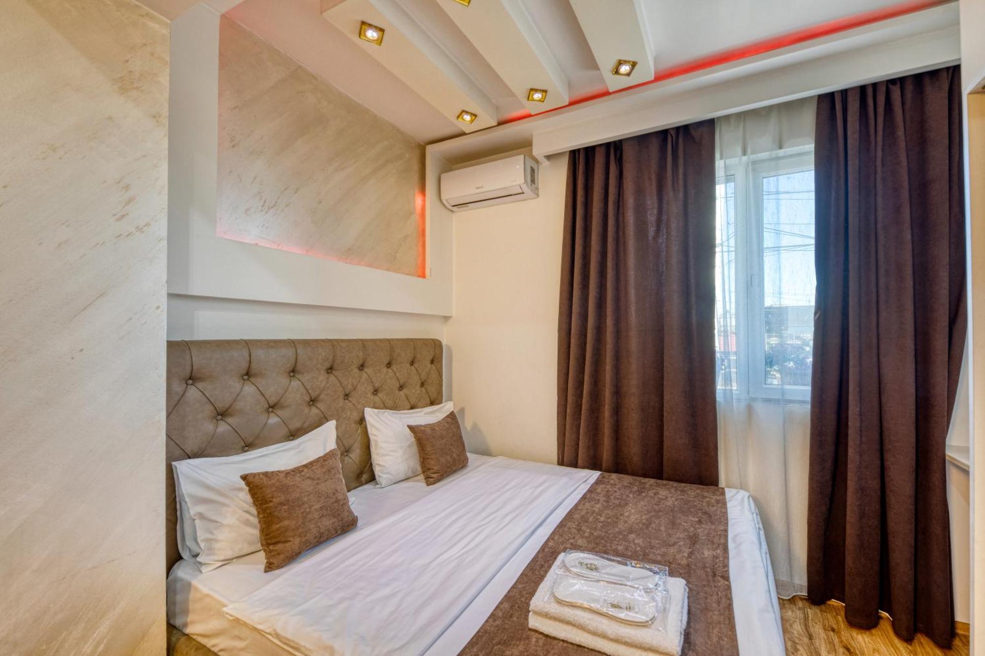 Aleppo Hotel Erévan Extérieur photo